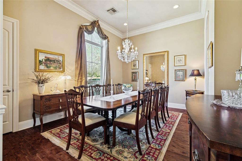 518 NORTHWOODS Drive