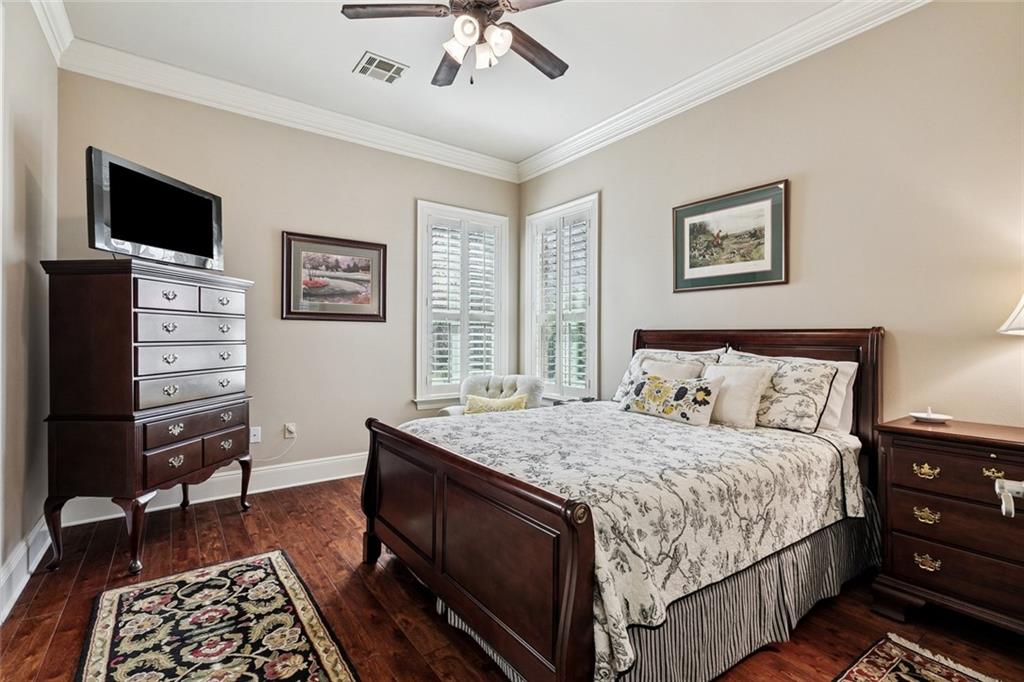 518 NORTHWOODS Drive