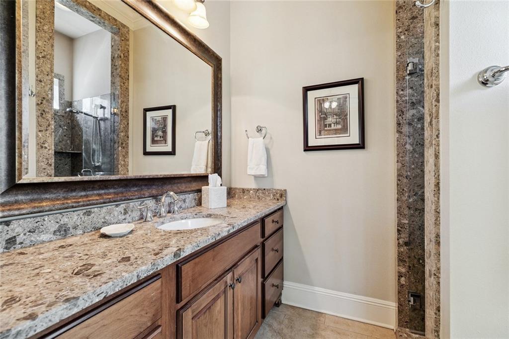 518 NORTHWOODS Drive