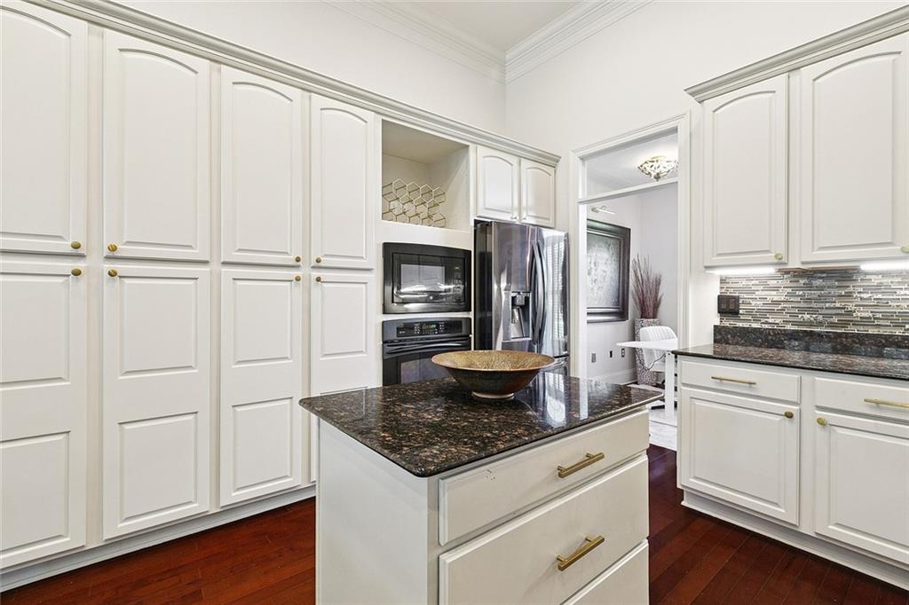 313 JADE Court