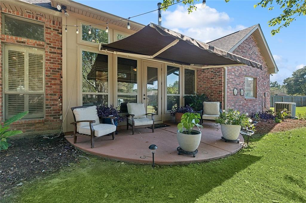 313 JADE Court