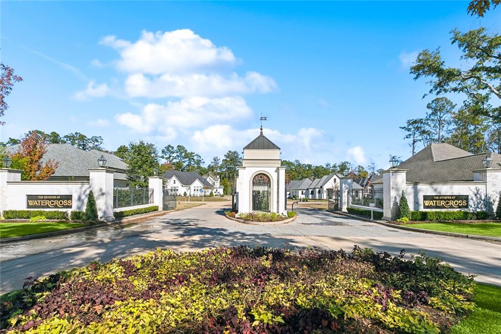 5037 TWIN RIVER Place