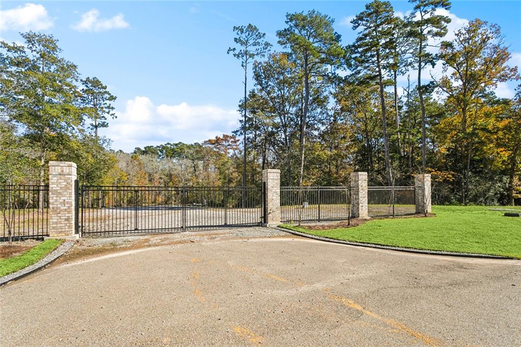 5037 TWIN RIVER Place