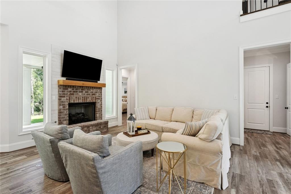 5037 TWIN RIVER Place