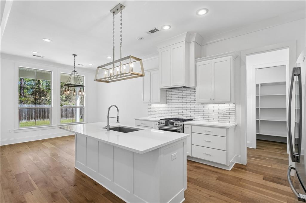 224 CHATEAU PAPILLON Drive