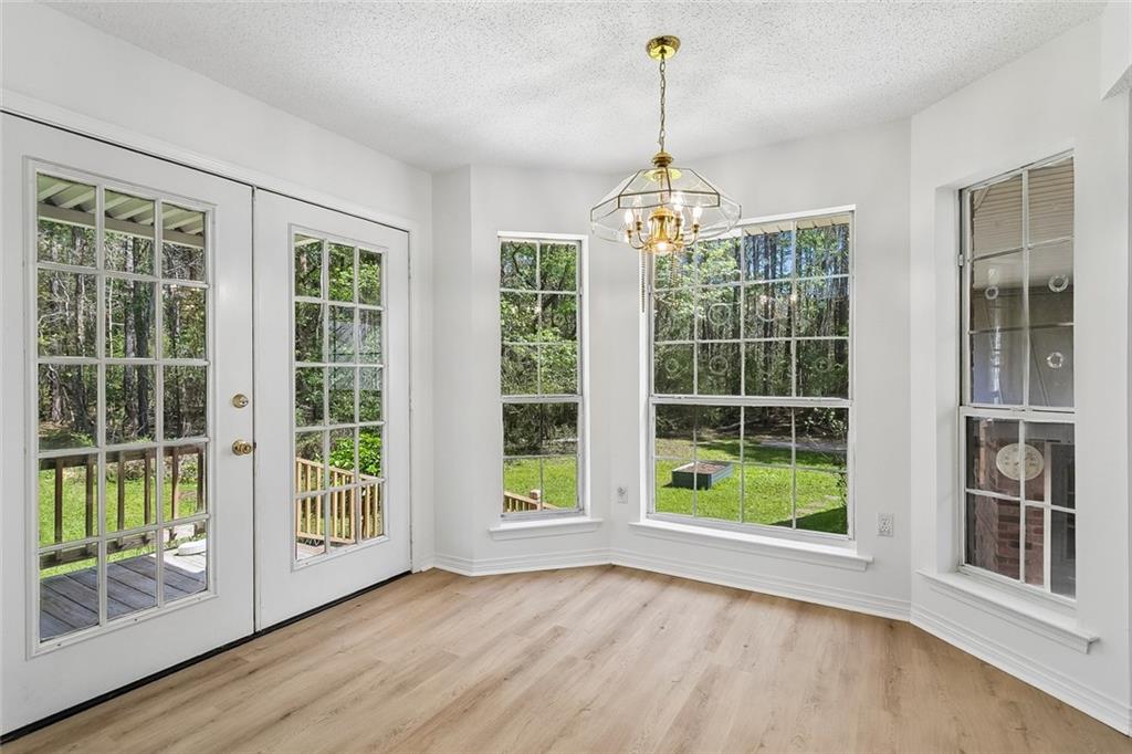 25241 CRABAPPLE Lane