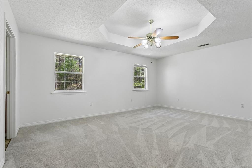 25241 CRABAPPLE Lane