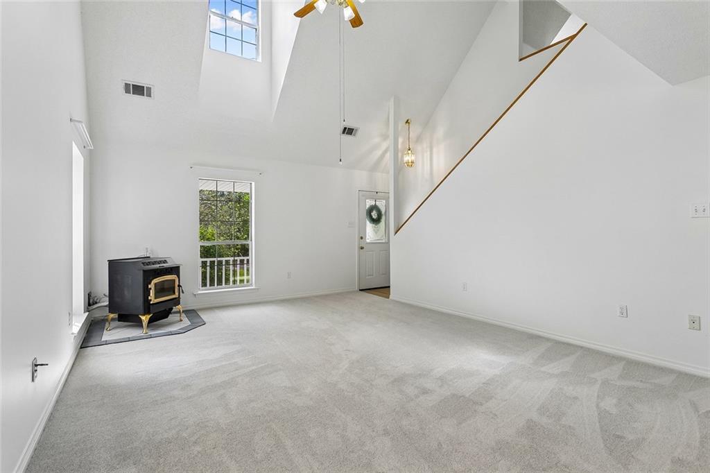 25241 CRABAPPLE Lane