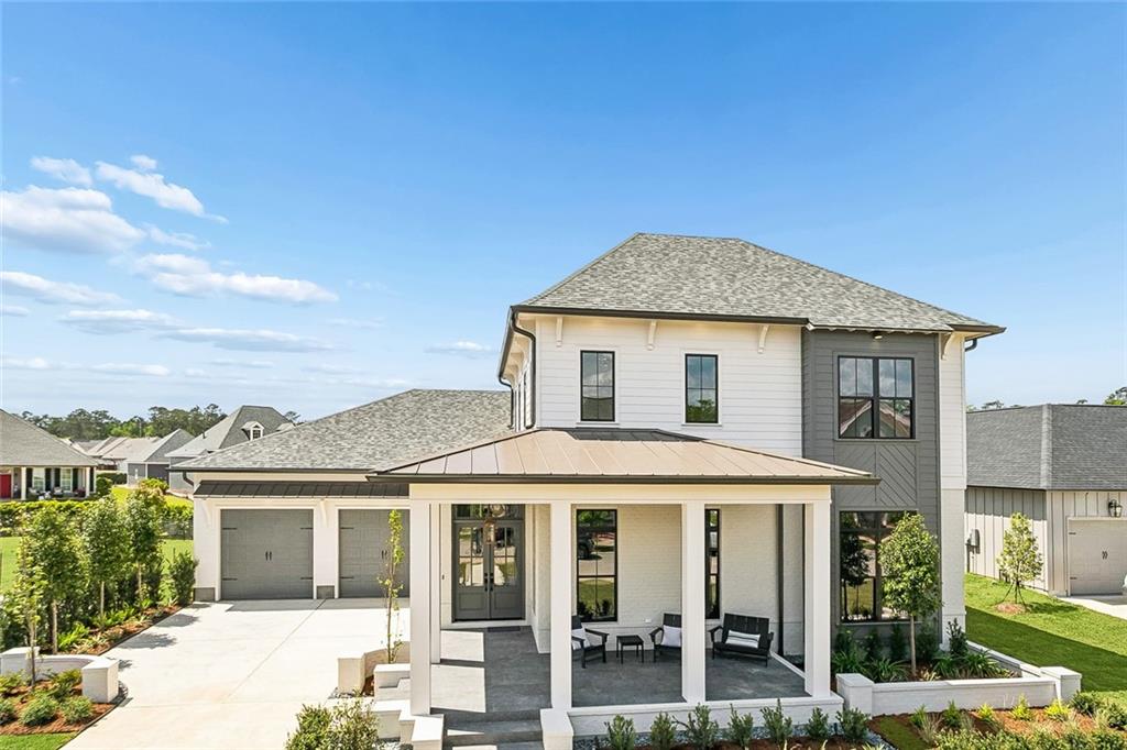 805 CHRETIEN POINT Avenue