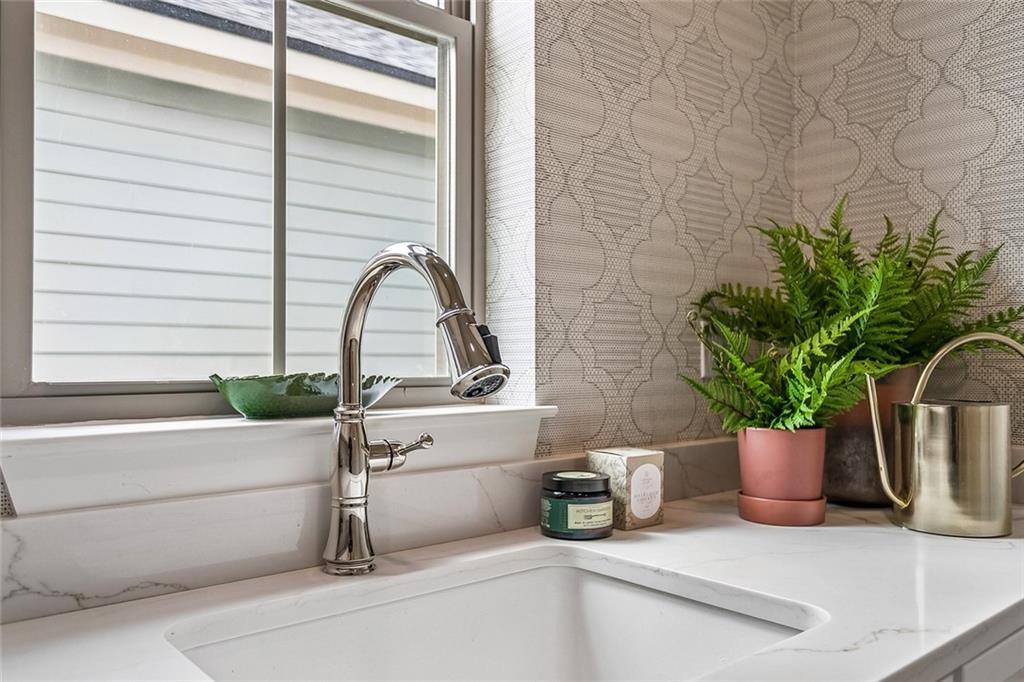 508 MOUNT HOPE Court