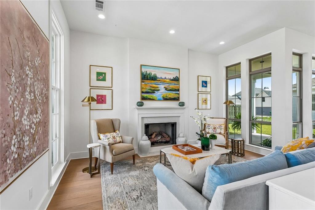 508 MOUNT HOPE Court