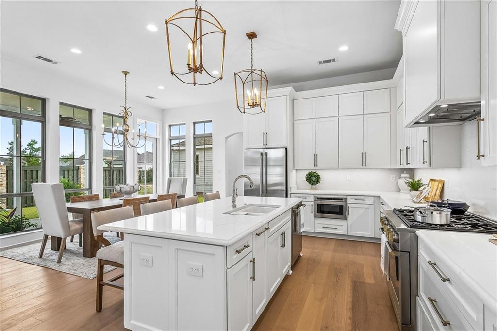 508 MOUNT HOPE Court