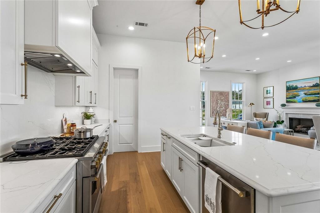 508 MOUNT HOPE Court