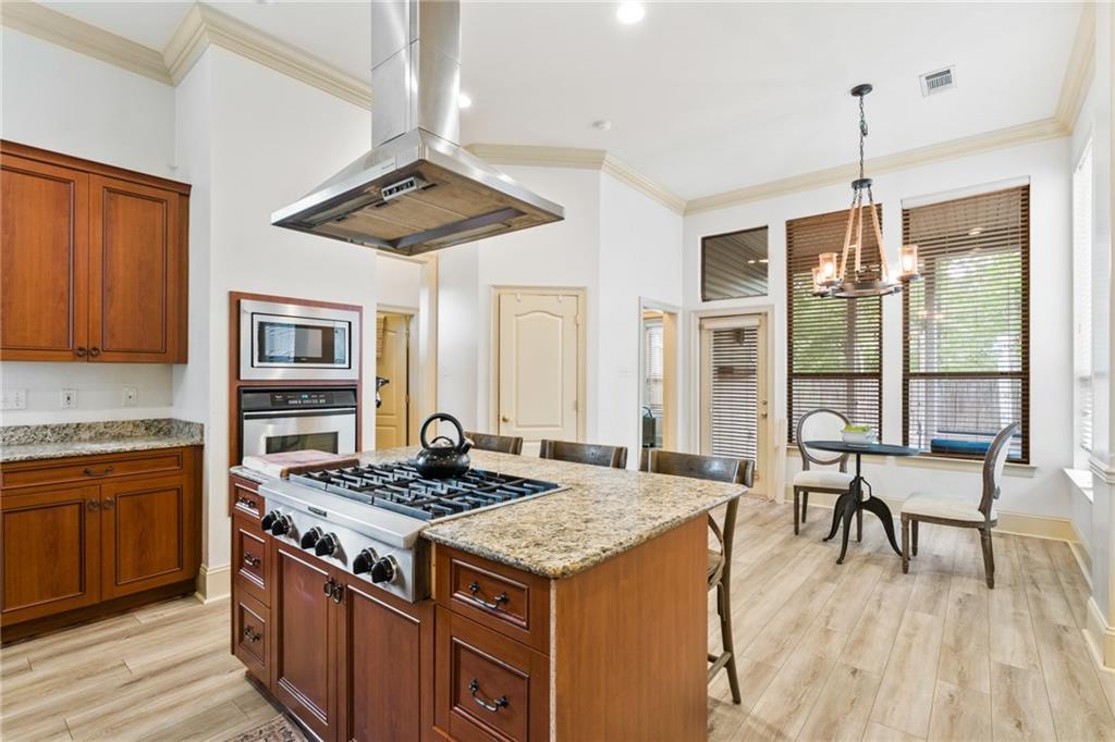 105 RED FOX RUN Boulevard