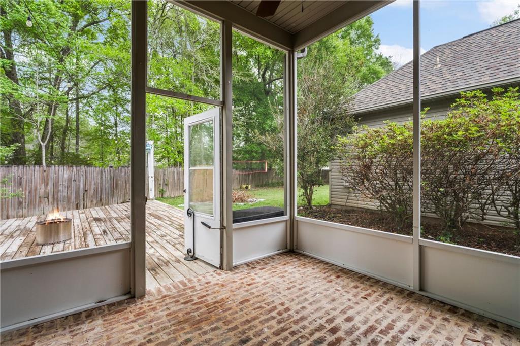 105 RED FOX RUN Boulevard