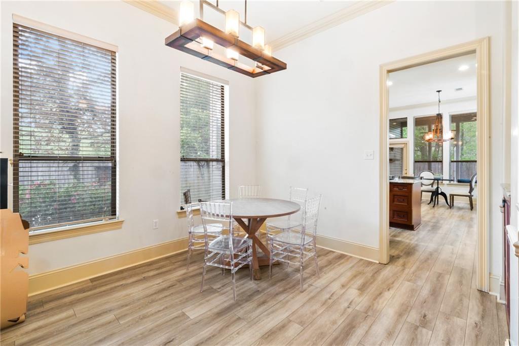 105 RED FOX RUN Boulevard
