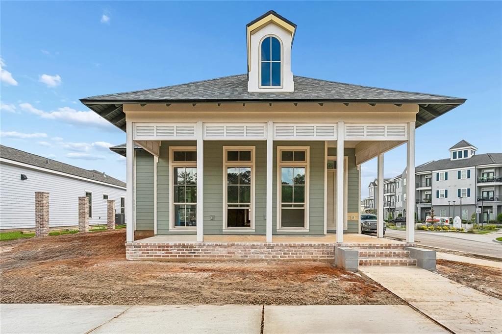 504 MOUNT HOPE Court