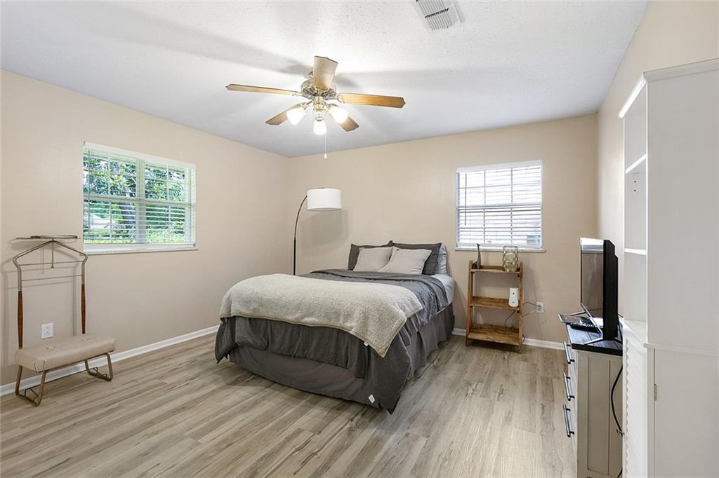 223 ROBIN HOOD Drive