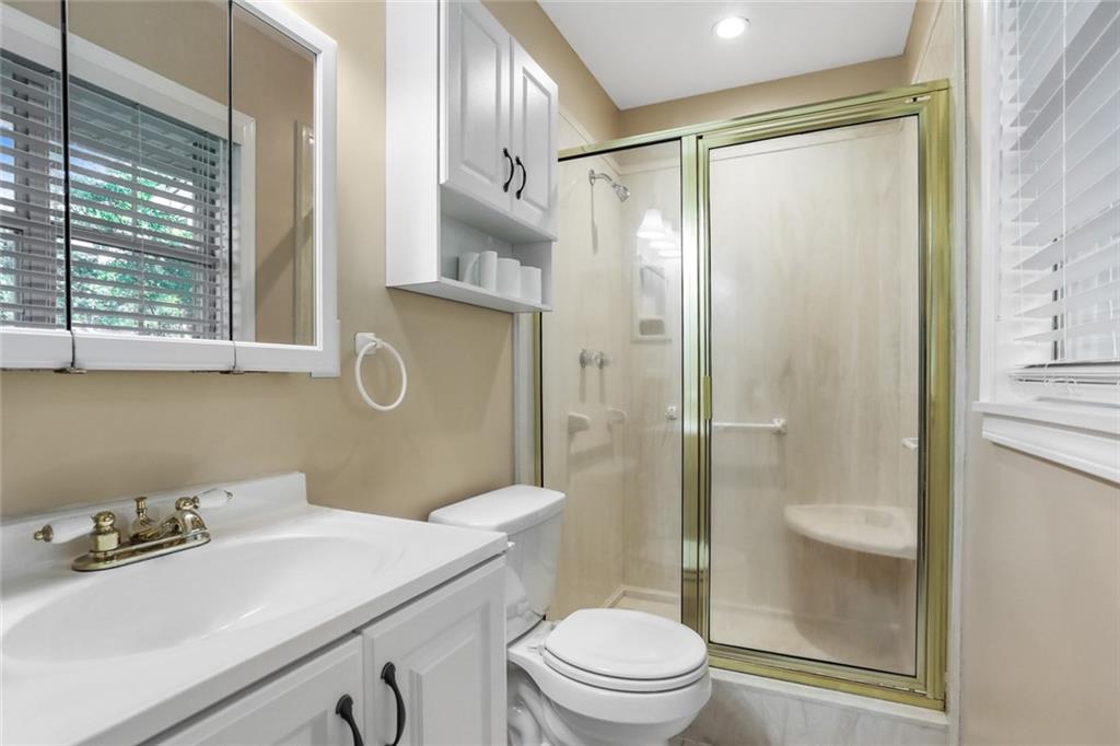 223 ROBIN HOOD Drive