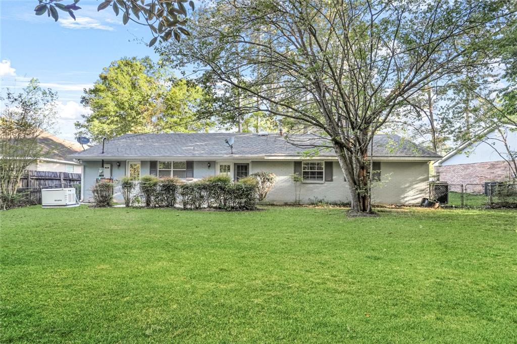 223 ROBIN HOOD Drive