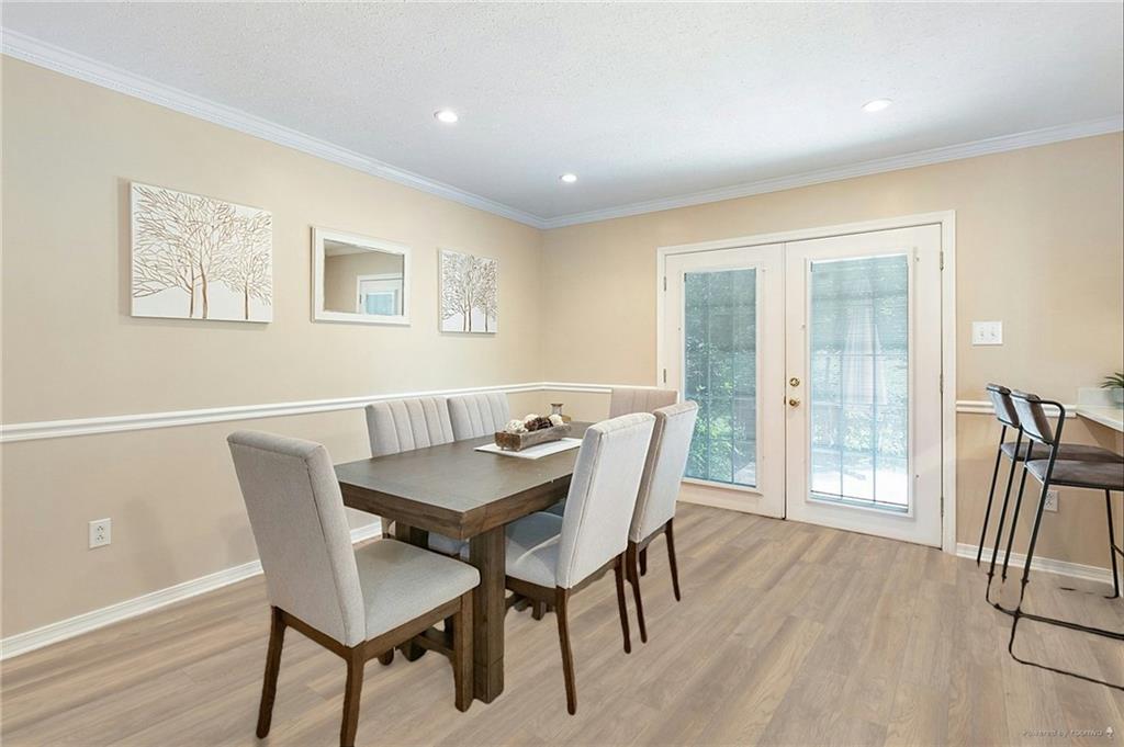 223 ROBIN HOOD Drive