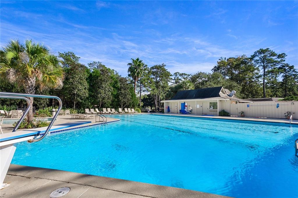 142 ACADIAN Lane