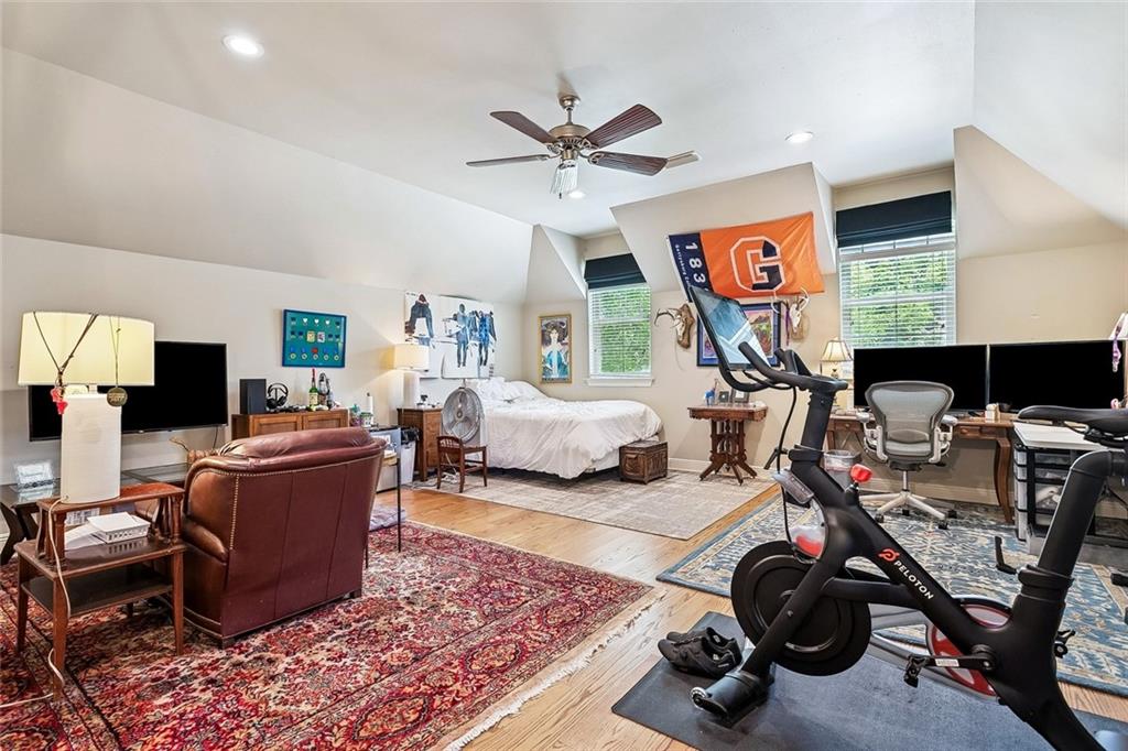 768 LIBBY Lane