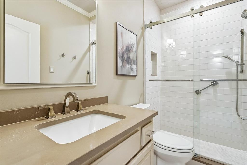 768 LIBBY Lane