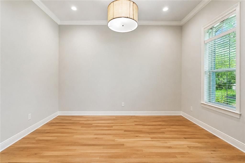 768 LIBBY Lane