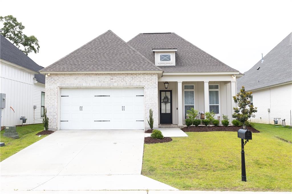 3034 MOSS POINT Lane