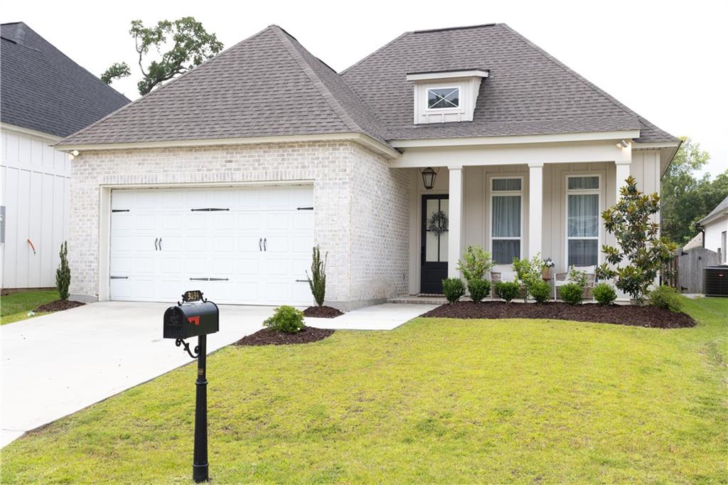 3034 MOSS POINT Lane