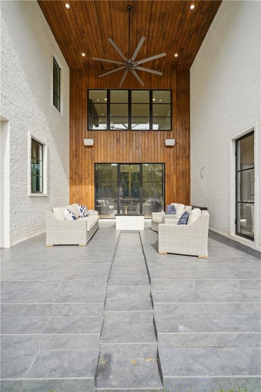 1432 CARRISA Drive