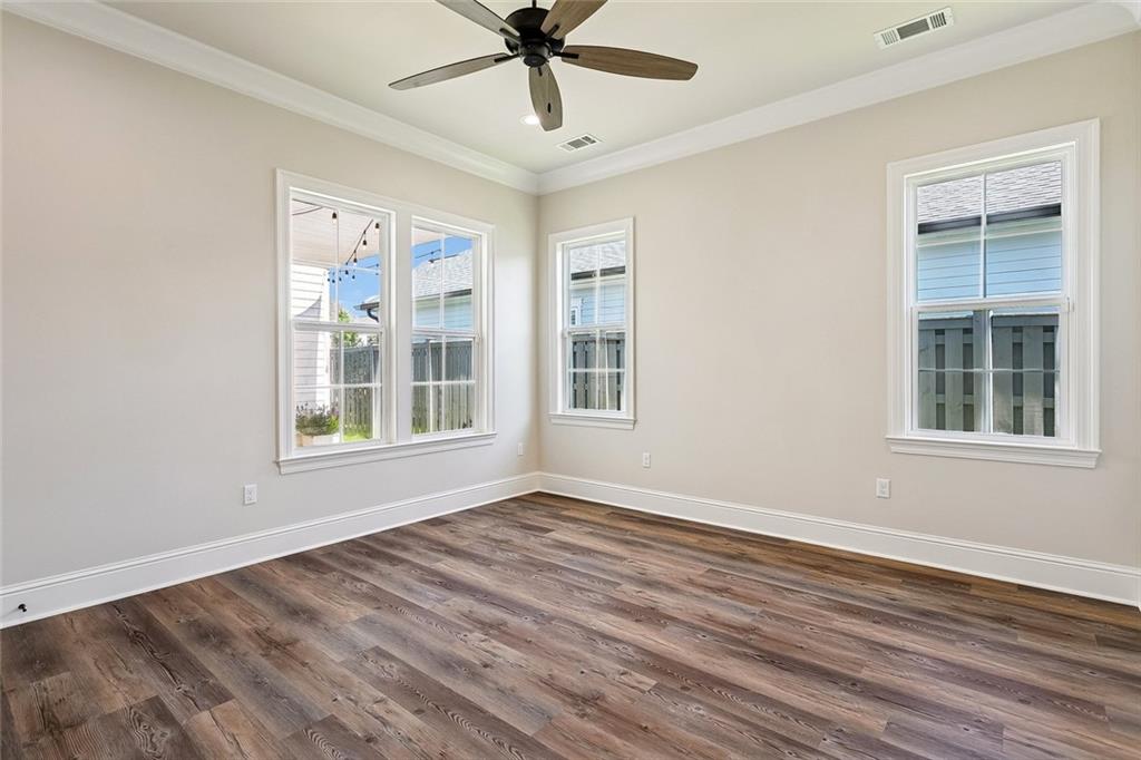 547 HOPSCOTCH Road