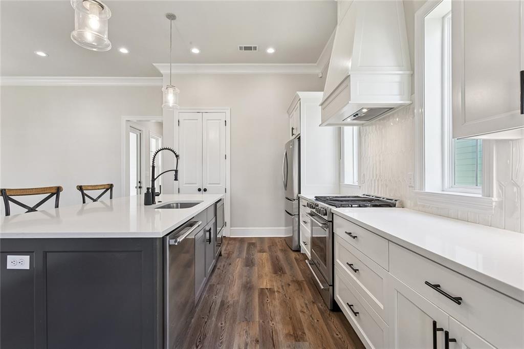 547 HOPSCOTCH Road