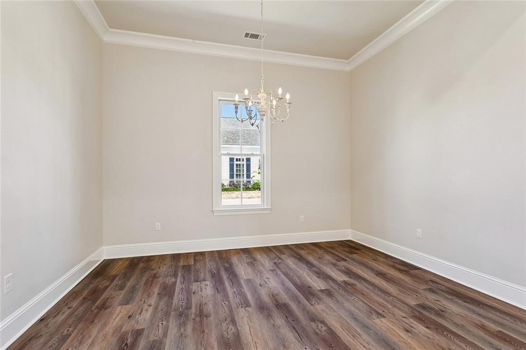 547 HOPSCOTCH Road