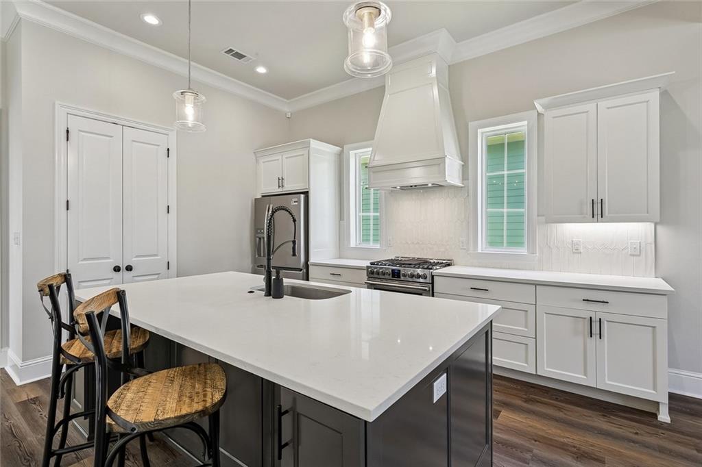547 HOPSCOTCH Road