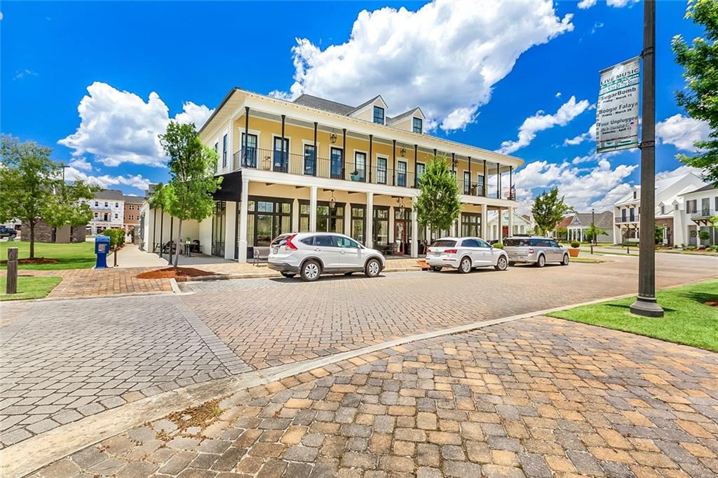 984 BEAUREGARD Parkway