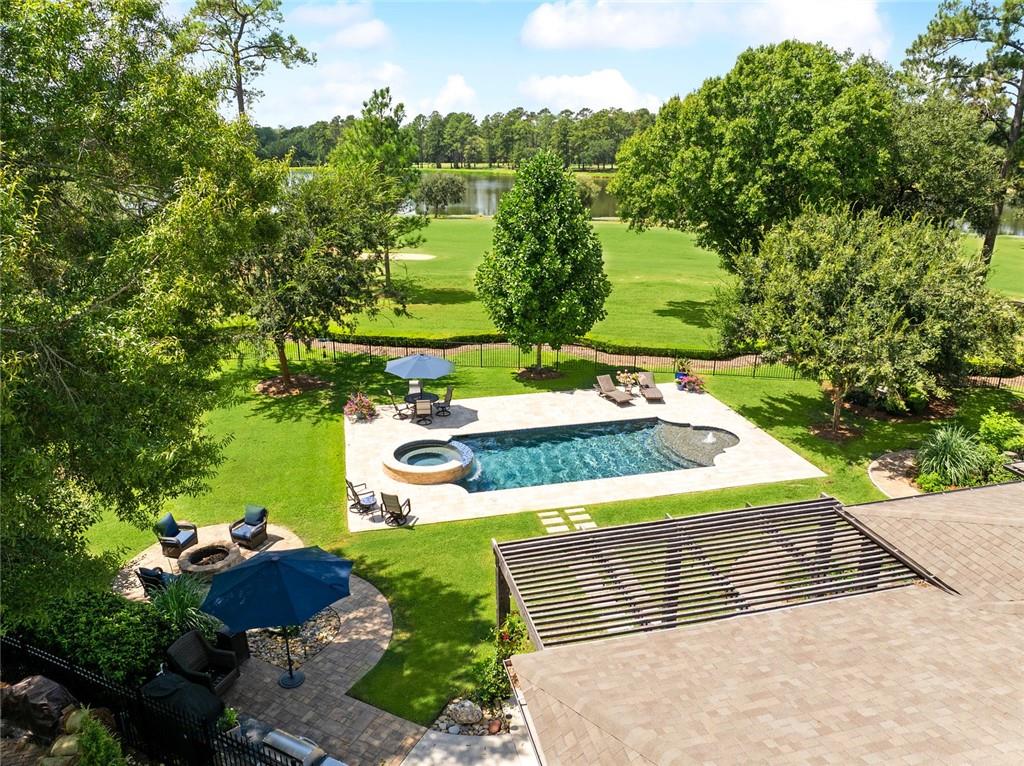 600 NORTHWOODS Drive