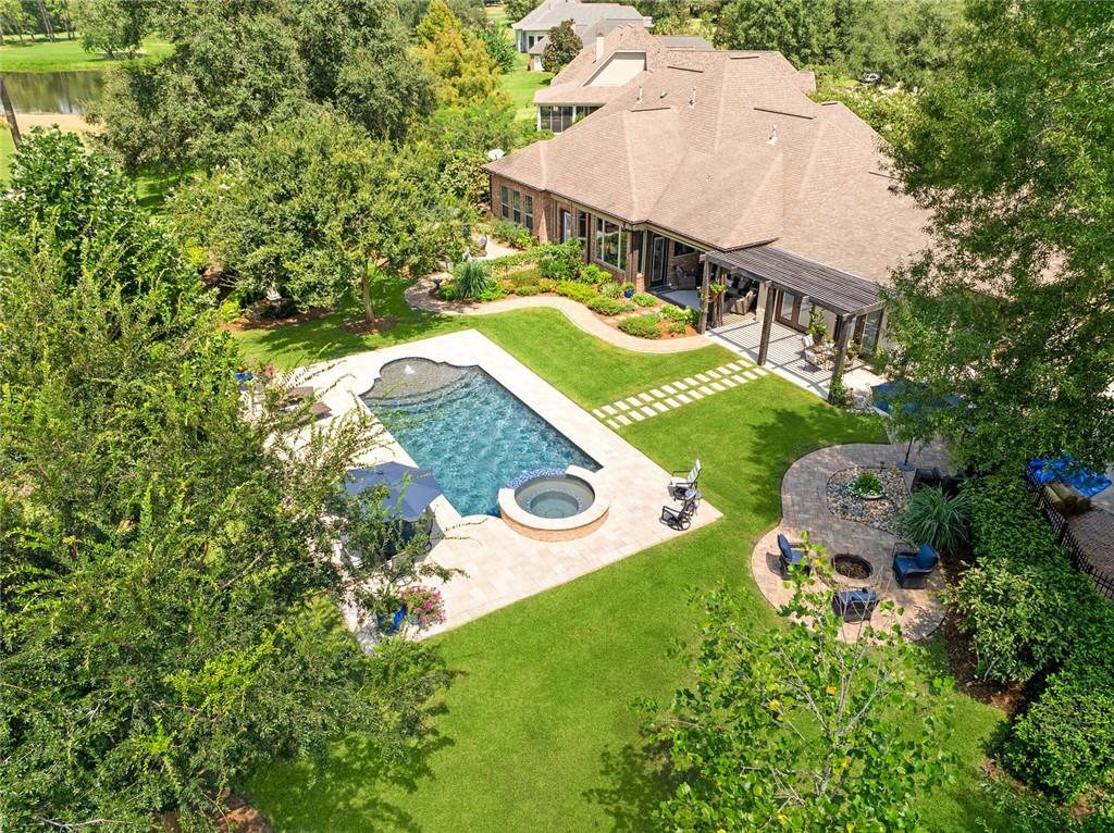600 NORTHWOODS Drive