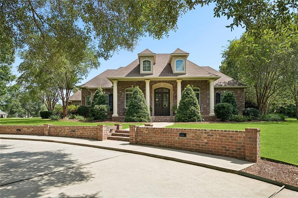 475 TRAILHEAD Drive