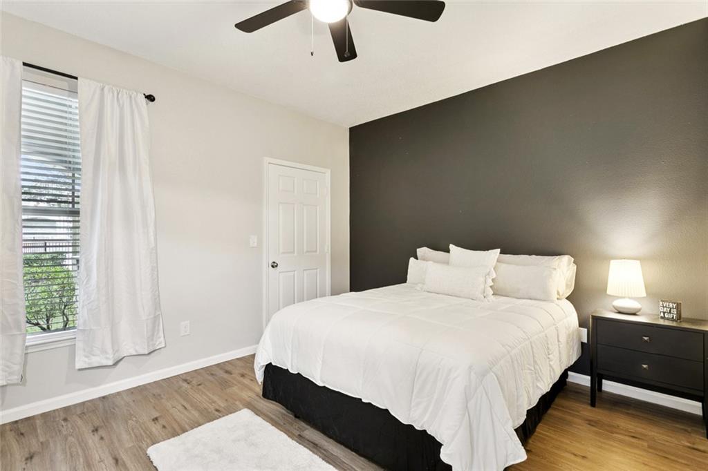 350 EMERALD FOREST Boulevard 6101