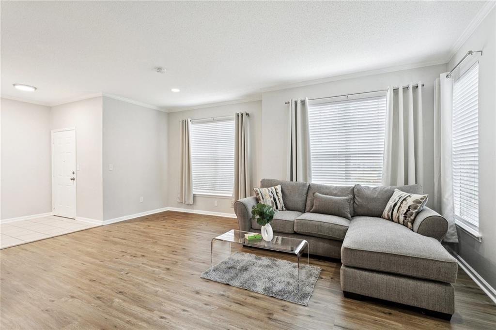 350 EMERALD FOREST Boulevard 6101