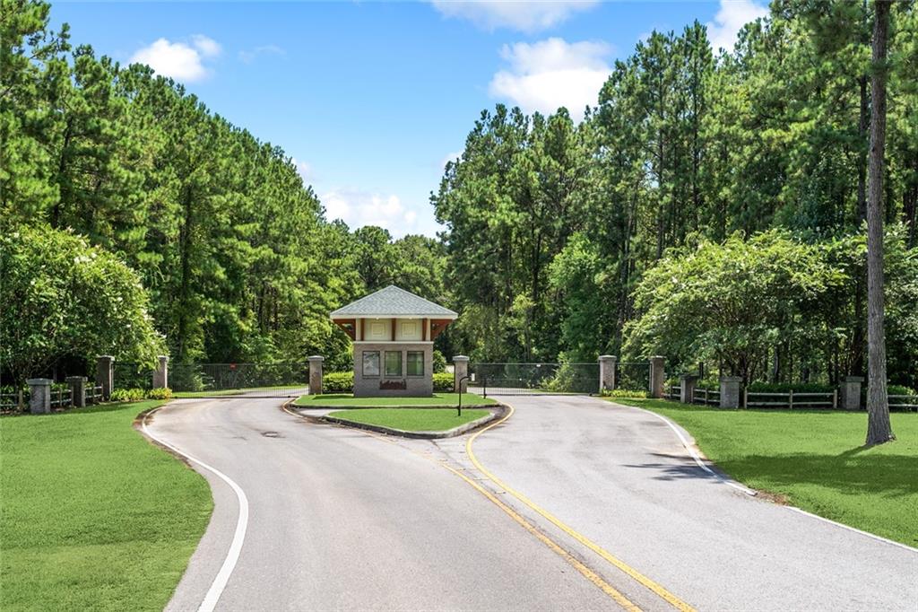 841 CAMPHILL Drive