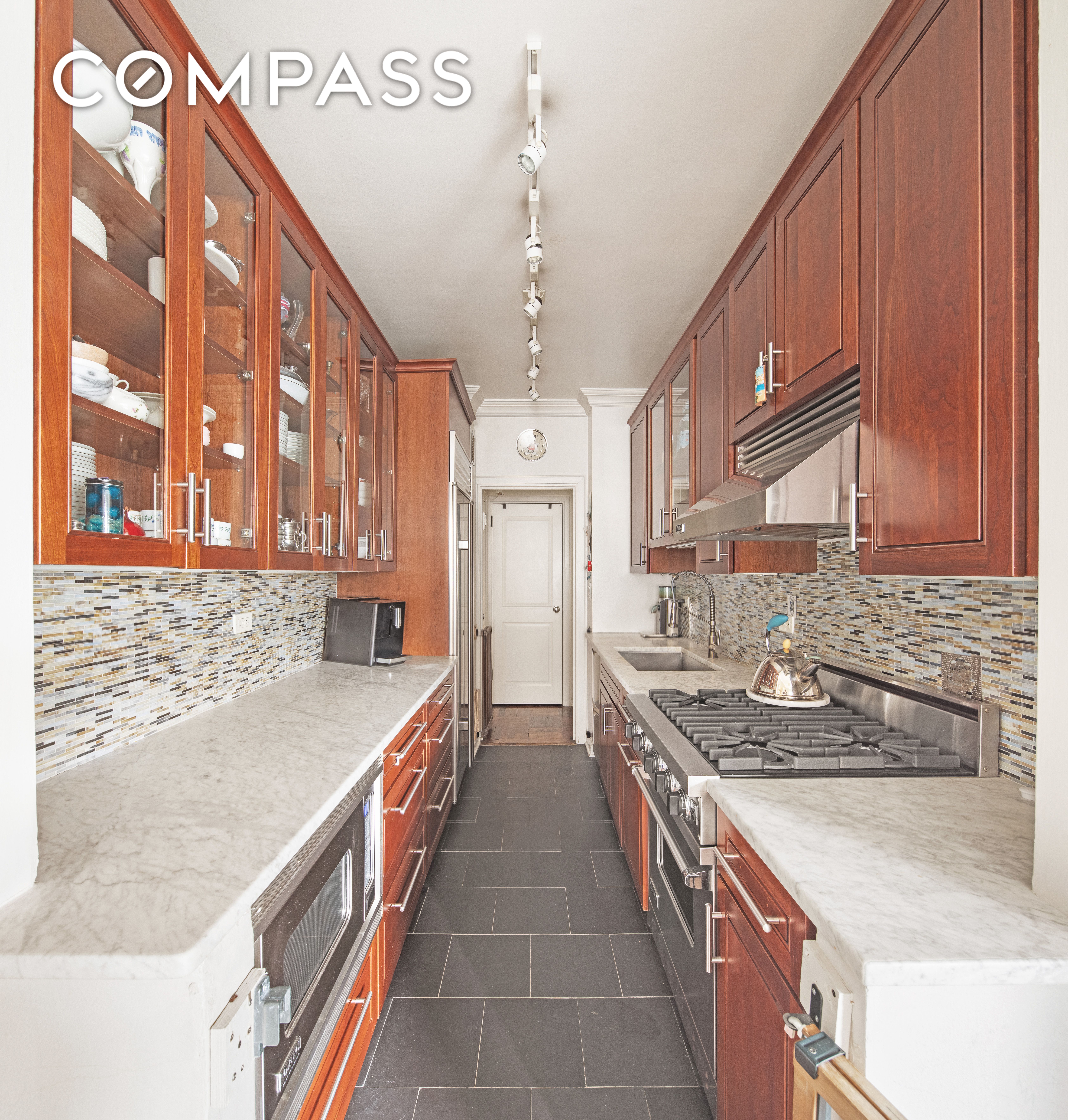 11 5th Avenue 9F