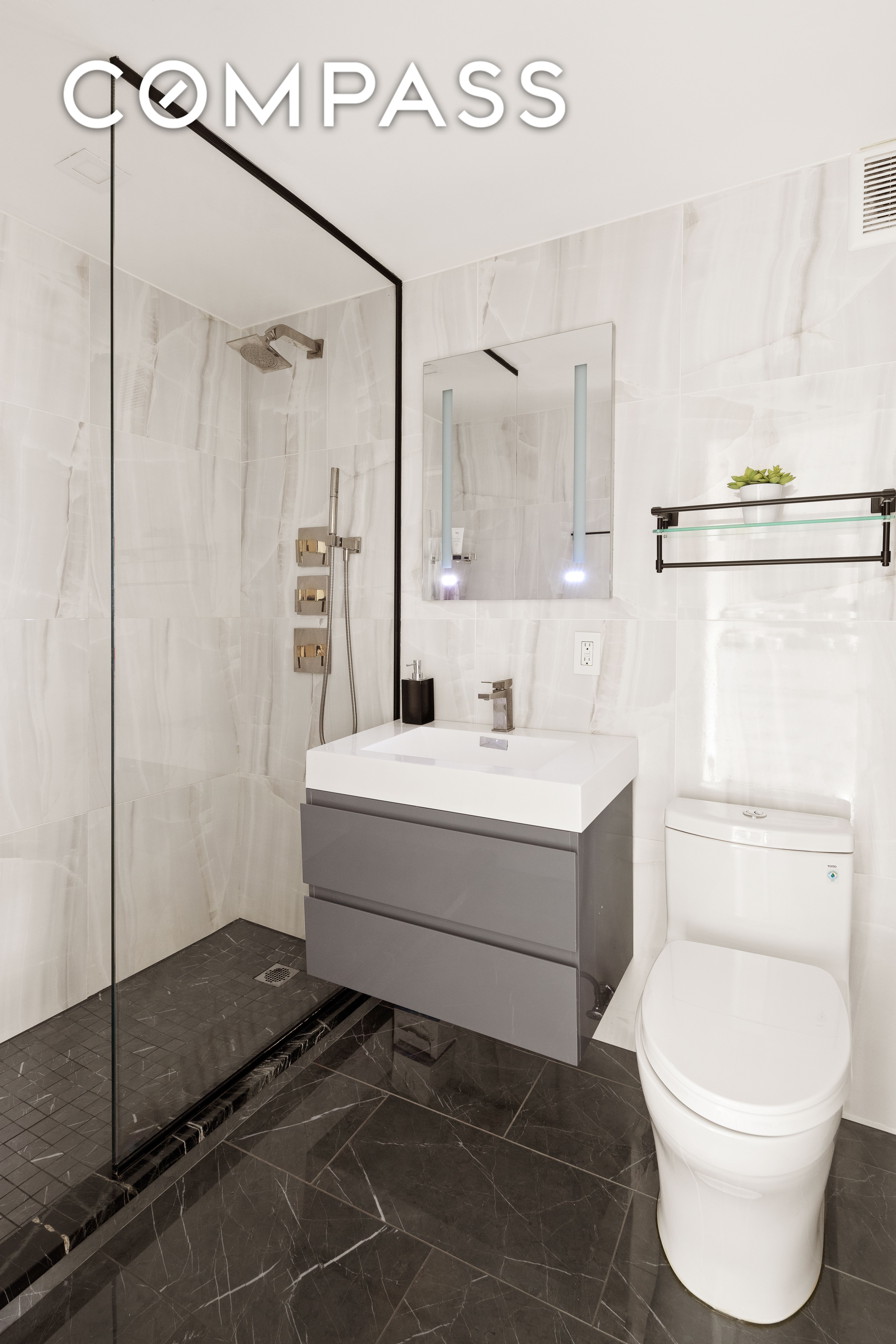 11 5th Avenue 9U