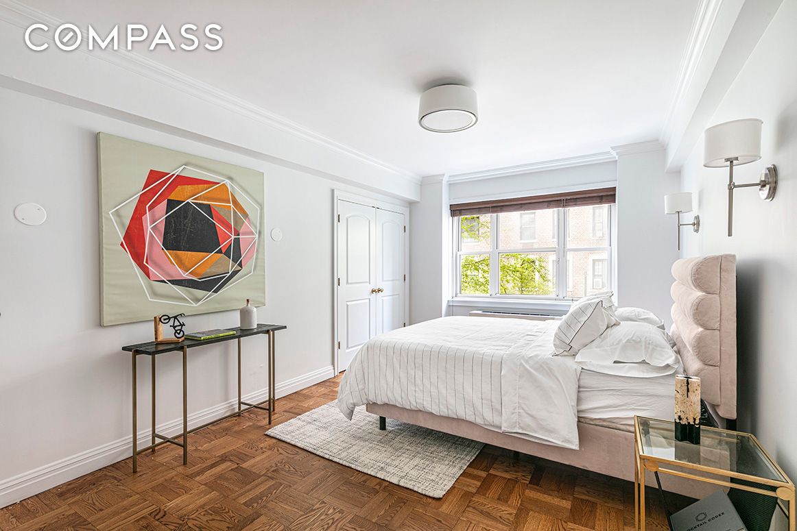 11 Fifth Avenue Unit 4O