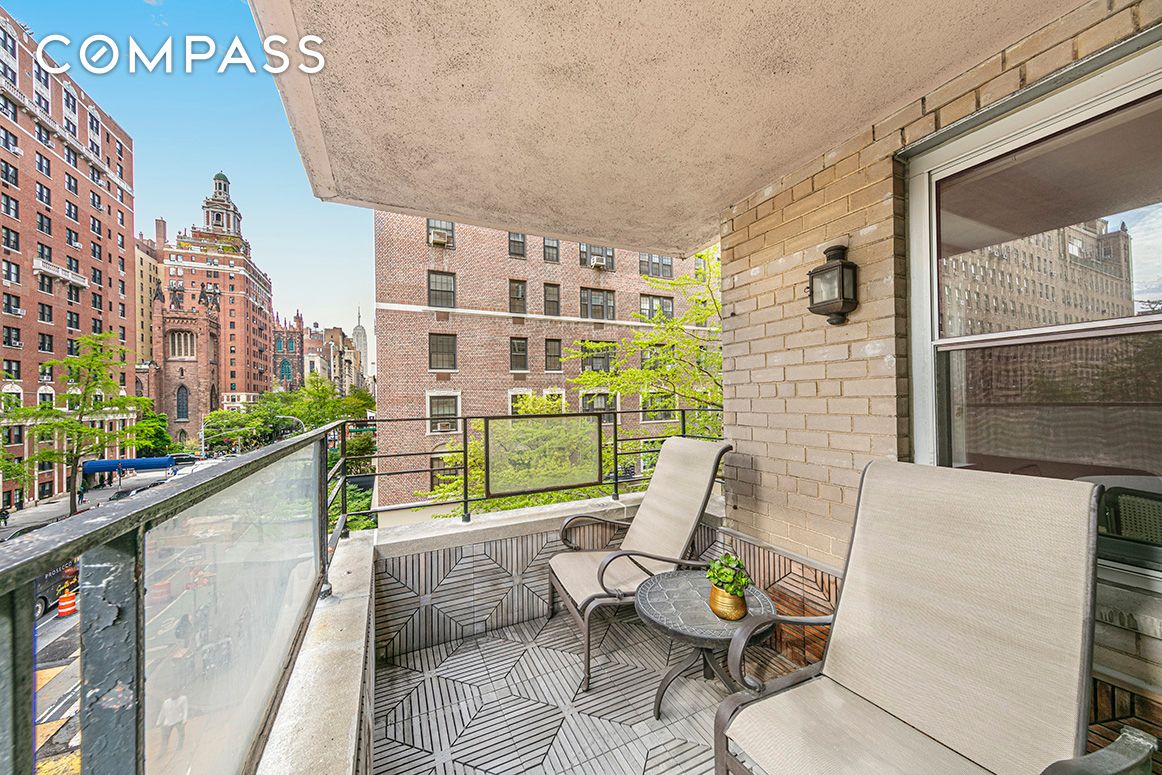11 Fifth Avenue Unit 4O