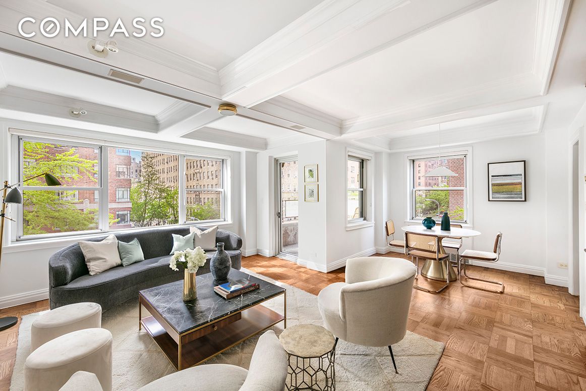 11 Fifth Avenue Unit 4O