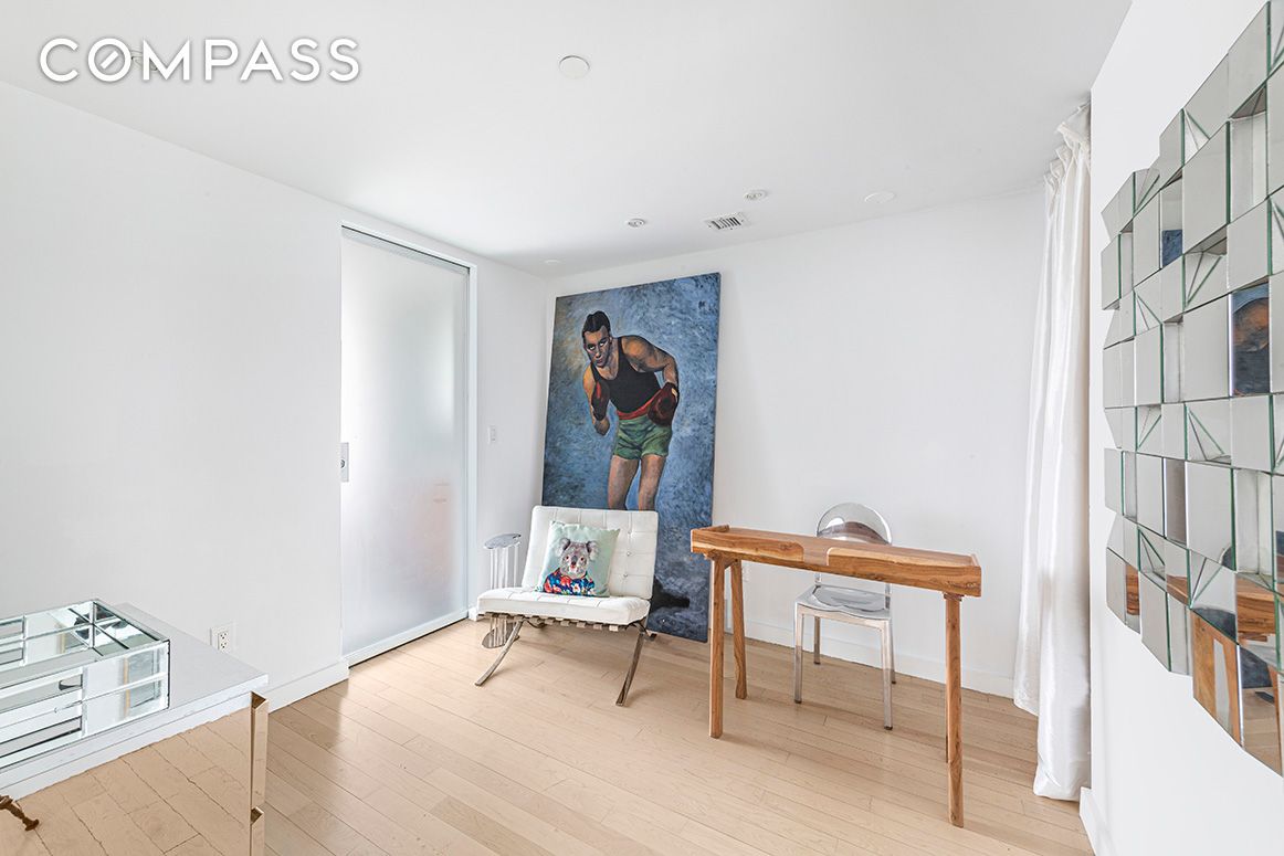 425 E 13th St, Unit 7C
