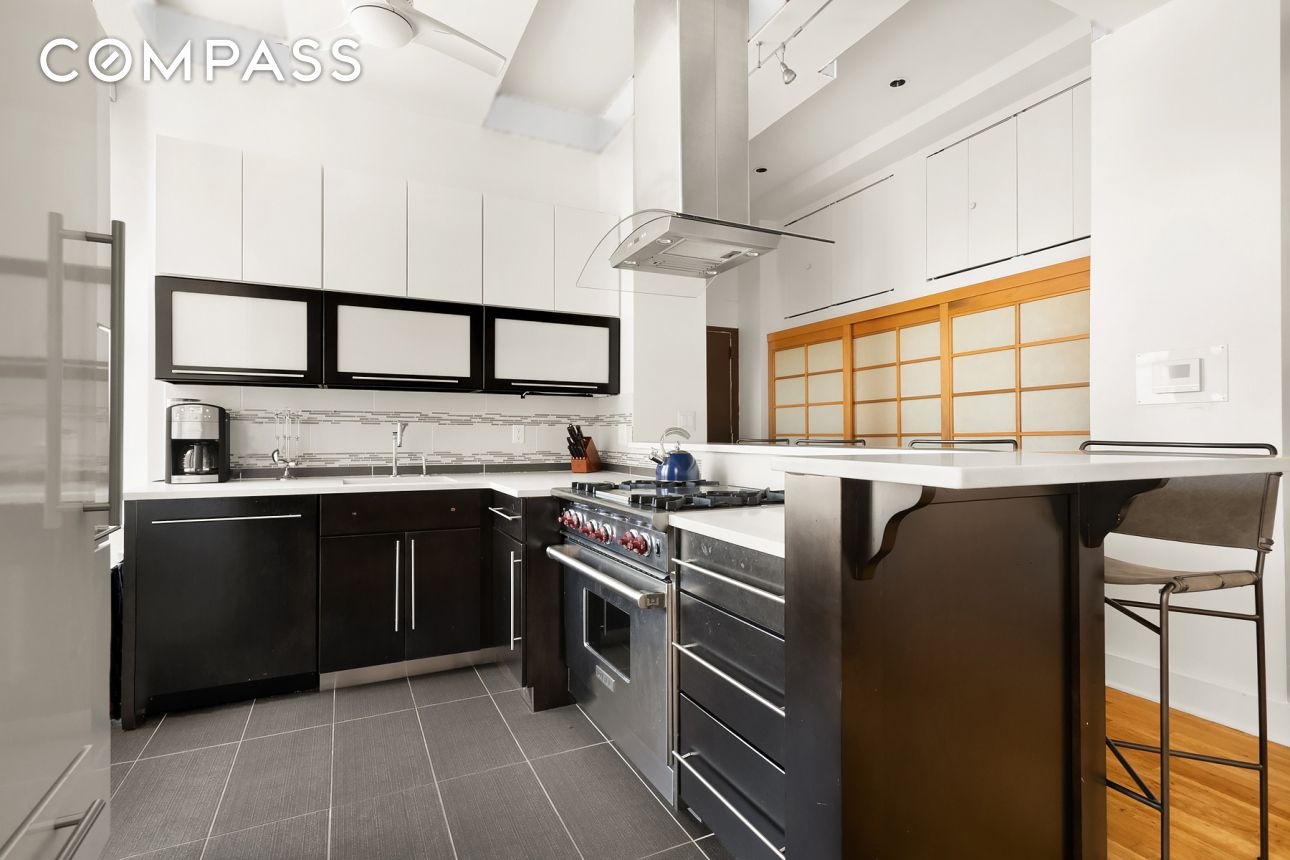 321 W 13th St, Unit 6C